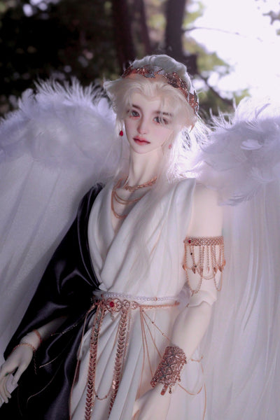 Wonderland Doll - Cyrus & 70 Body