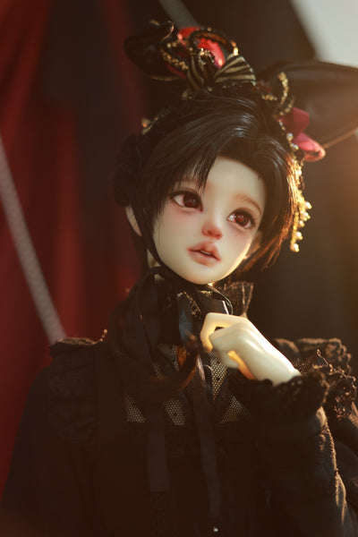 [15% OFF] Wonderland Doll - Bunny & 68 Body