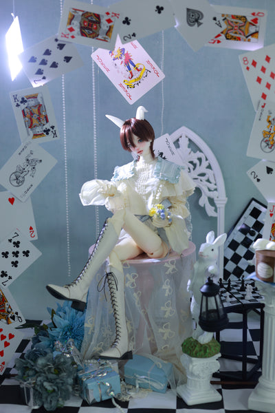 [15% OFF] Wonderland Doll - Bunny & 68 Body