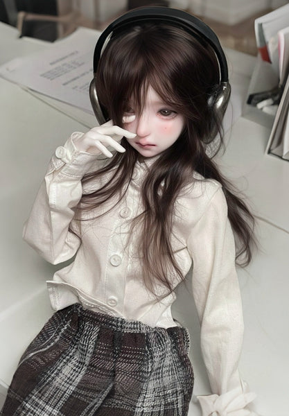 Xiaoshan Studio - Little Thistle