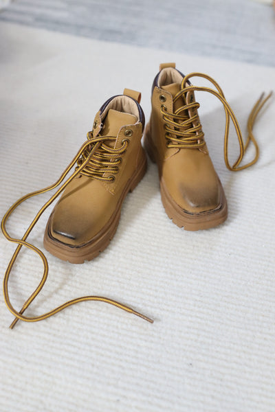 Blackkbbo - Martin Boots