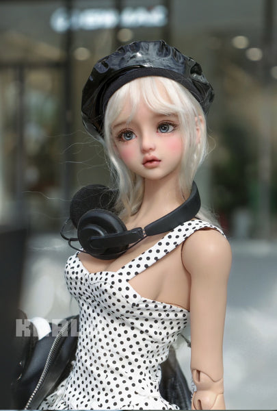 QQ Doll - Karla