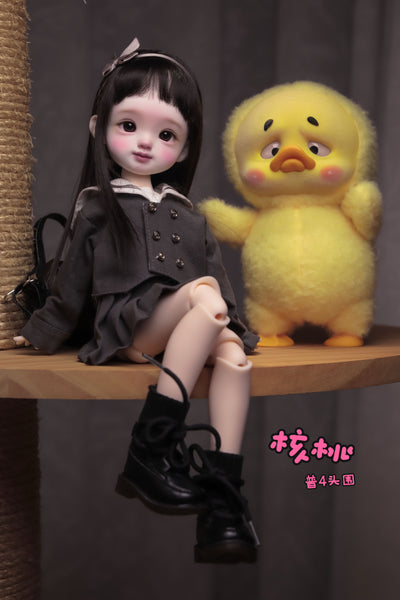 QQ Doll - He Tao