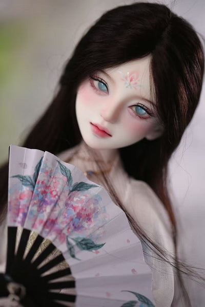 Dada's Doll - Lotus