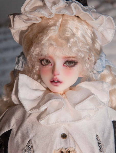 Liz Doll - Velvet