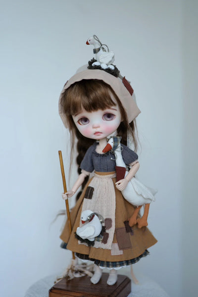 Xiaxia's Handmade - Manor Maid