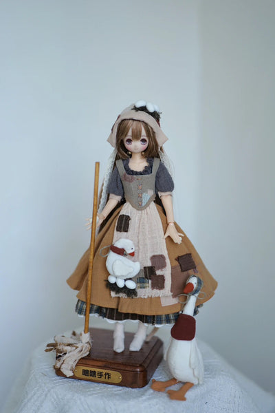 Xiaxia's Handmade - Manor Maid