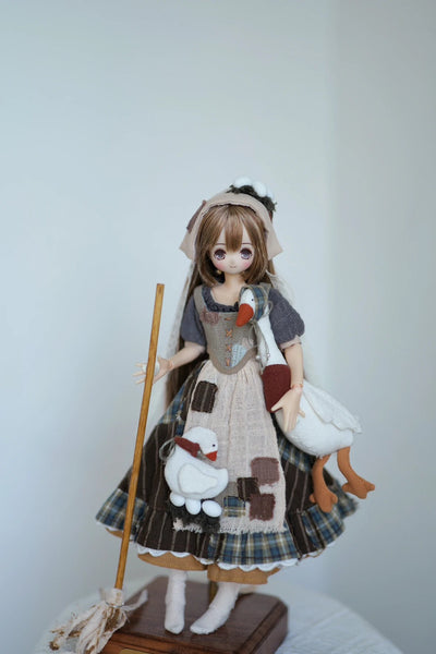 Xiaxia's Handmade - Manor Maid