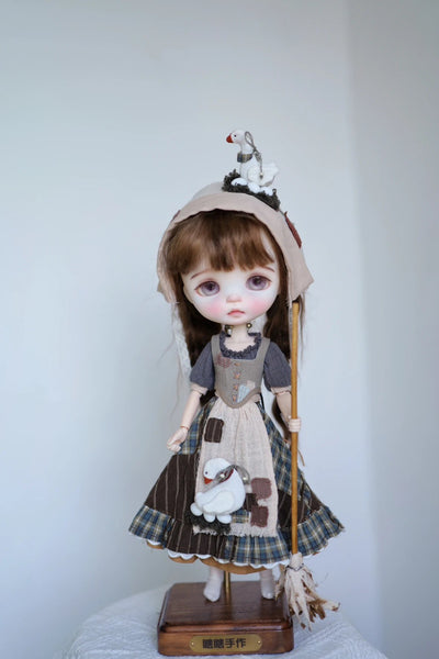 Xiaxia's Handmade - Manor Maid