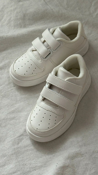 XY Studio - White Sneakers