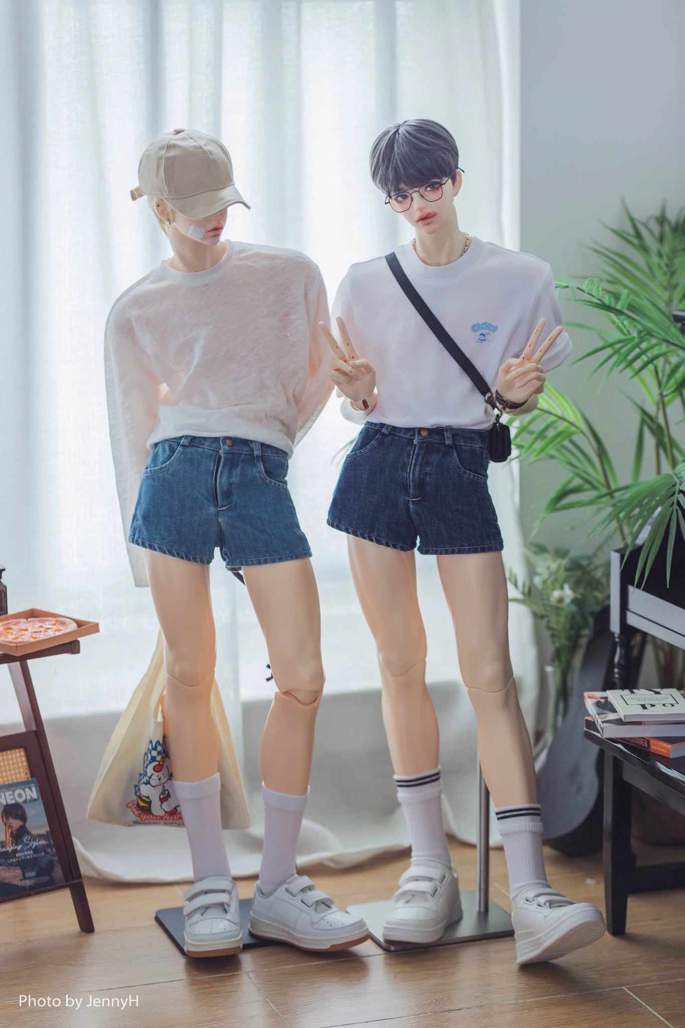 XY Studio - White Sneakers
