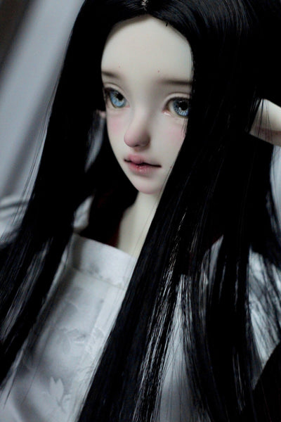 Wonderland Doll - Fluffy