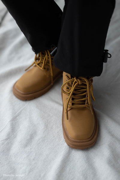 Blackkbbo - Martin Boots