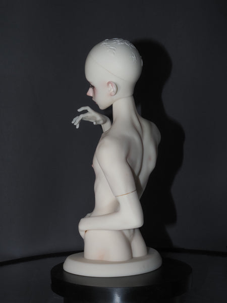 Samadhi Doll - Bust Stand