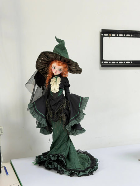 Xiaxia's Handmade - Junior Witch