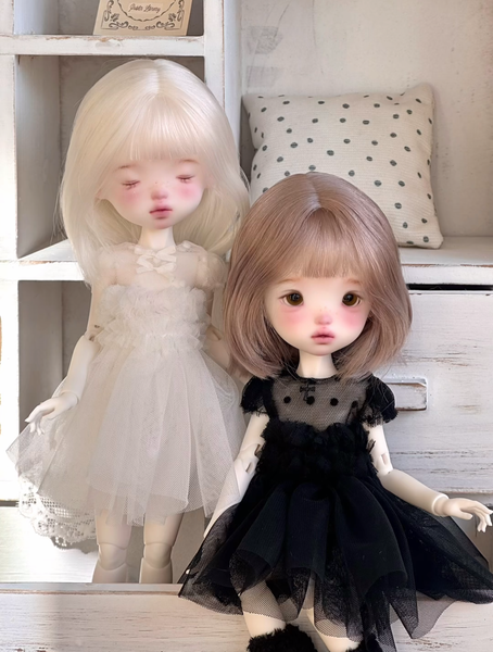 Strawberry Club - Mochi