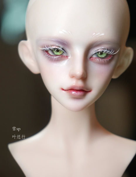 Nightingale Doll - Snow