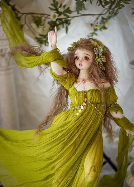 Rosemary Moon - Floral Deity