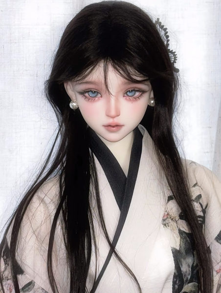 QQ Doll - Berry