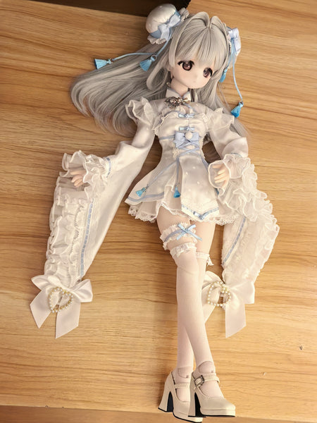 La Luna Doll - Sakura Snow Café
