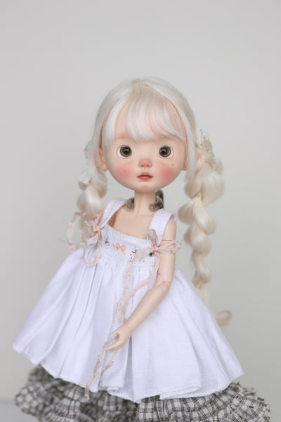 Dizzy Doll - Nia & Nimo