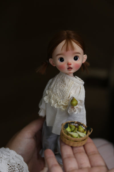 Dizzy Doll - Nia & Nimo