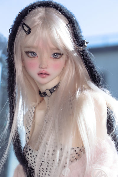 QQ Doll - Nina & Nyah