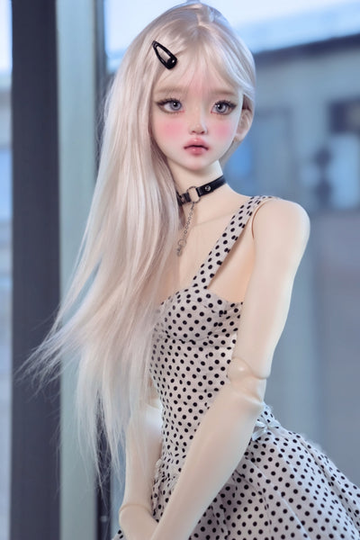 QQ Doll - Nina & Nyah