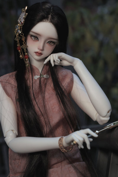 QQ Doll - Nina & Nyah