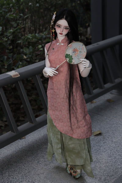 QQ Doll - Nina & Nyah