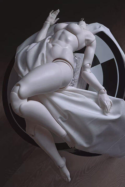 Black Ship Doll - Oil Painting Body