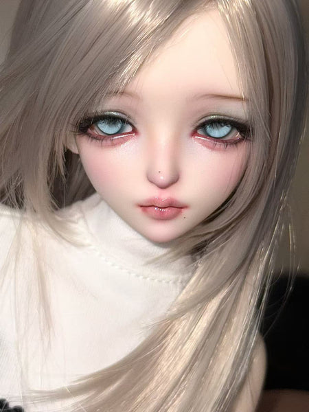 Hole Doll - Naine