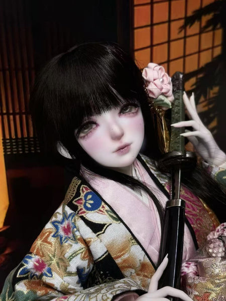Hole Doll - Naine