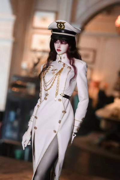 Witch's Envoy - Military Style ~ Peregrine
