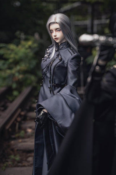Witch's Envoy - Military Style ~ Peregrine