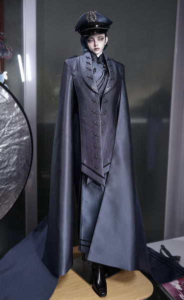 Witch's Envoy - Military Style ~ Peregrine