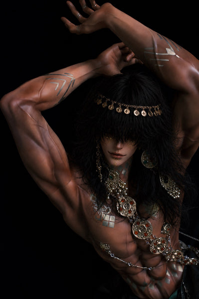 Sect VII - Wild Revelry Bust Stand