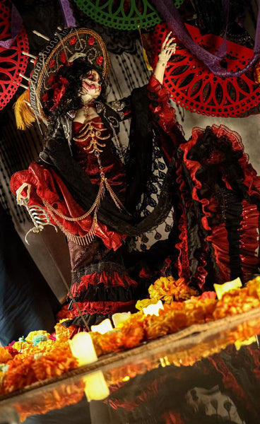 Black Ship Doll - Danza de la Muerte