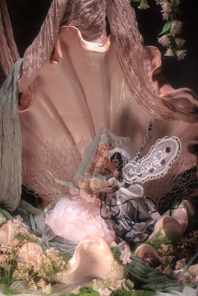 Black Ship Doll - Oil Painting Body ~ Pearl & Flesh