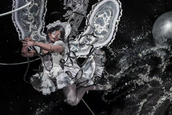 Black Ship Doll - Oil Painting Body ~ Pearl & Flesh