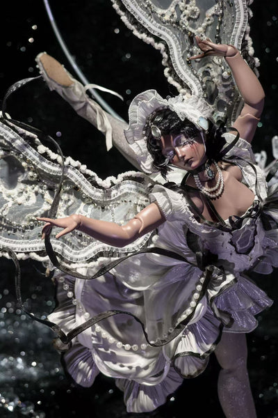Black Ship Doll - Oil Painting Body ~ Pearl & Flesh