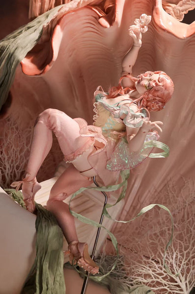 Black Ship Doll - Oil Painting Body ~ Pearl & Flesh