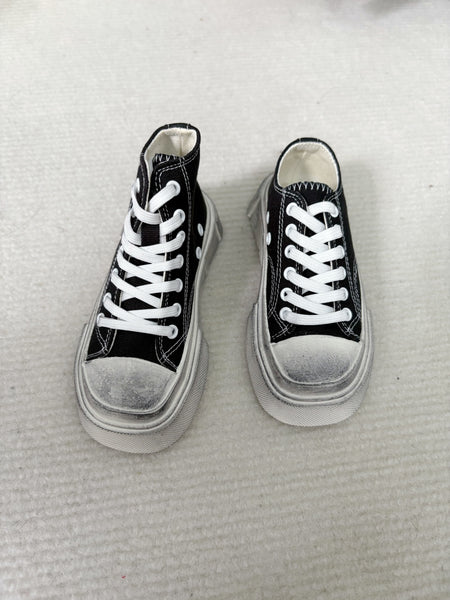 Blackkbbo - Square-Toe Canvas Shoes