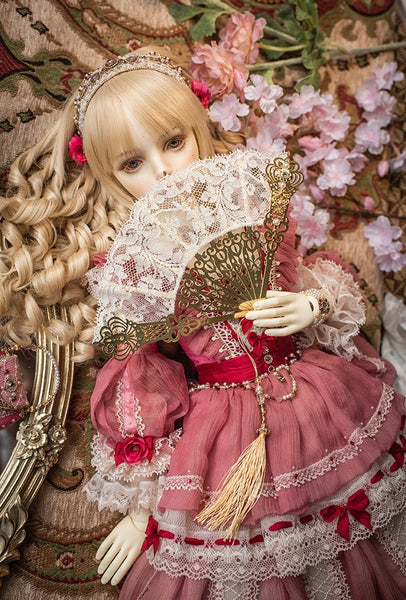 Mirage Doll - Lace Fan