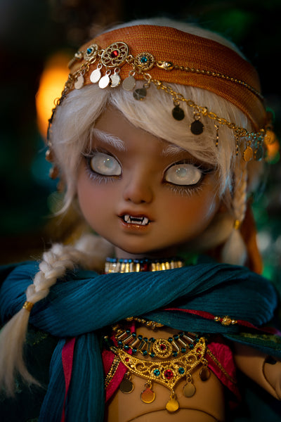 Mirage Doll - Baby Lion Apu Makeup