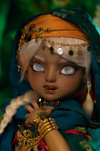 Mirage Doll - Baby Lion Apu Makeup
